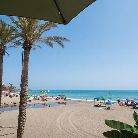 Benal Beach Sea Front Holiday Apartment