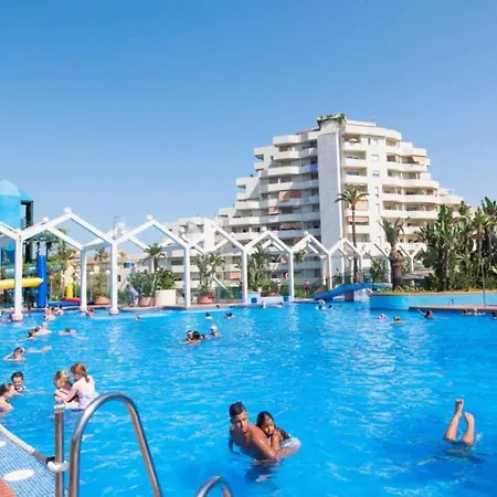 Benal Beach Sea Front Holiday Apartment Benalmadena