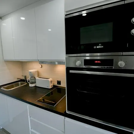 Benal Beach Sea Front Holiday Apartment Benalmadena