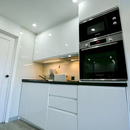 Apartment Benal Beach Sea Front Holiday *
